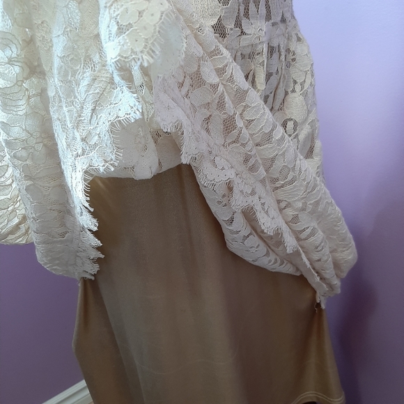 Greylin Strappy Chest Floral Swing Dress - Picture 6 of 9